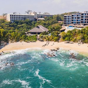 Coral Blue Huatulco All Inclusive